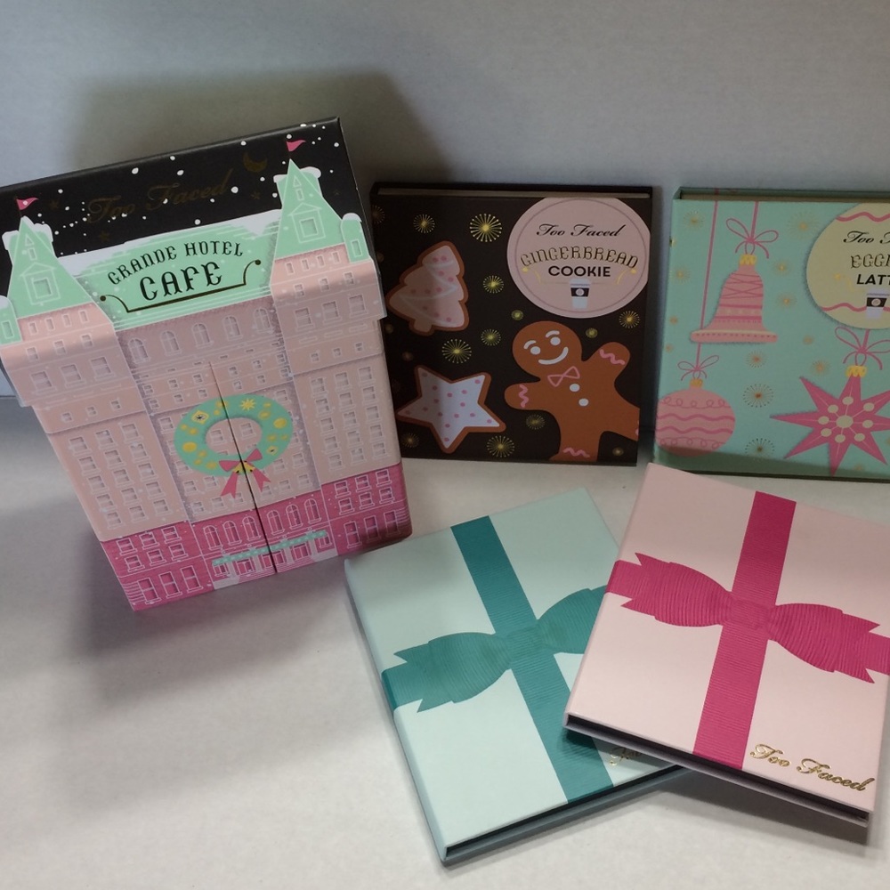Holiday palettes